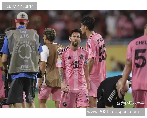 赫罗纳传奇球员称赞C罗为禁区杀手梅西更具比赛决定性能力 赫罗纳传奇球员称赞C罗为禁区杀手梅西更具比赛决定性能力