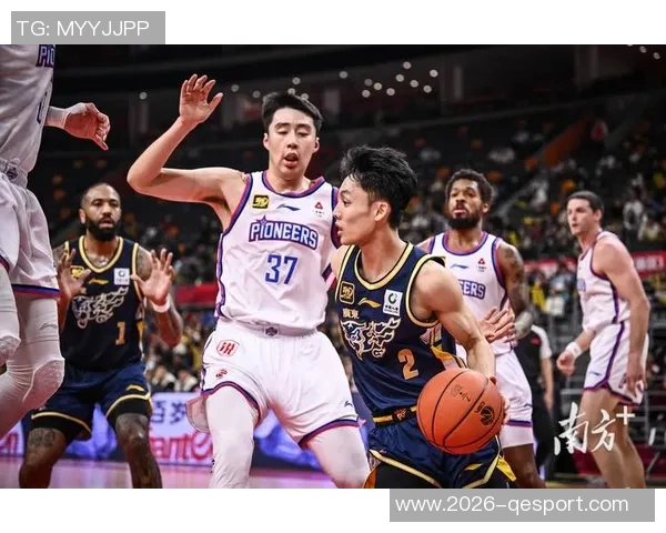 先行者主场逆转北京控股收获赛季首胜展现强大韧性与团队合作精神